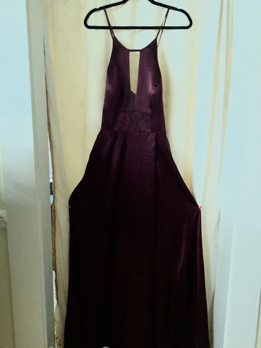 Burgundy Galina Signature size 16